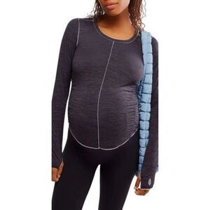 $60 Free people Movement x Hatch Right On Run Layer size small m9